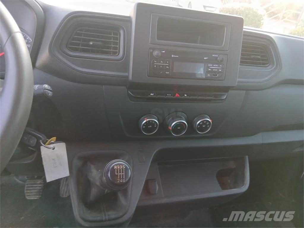 Renault Master Caja abierta/laterales abatibles