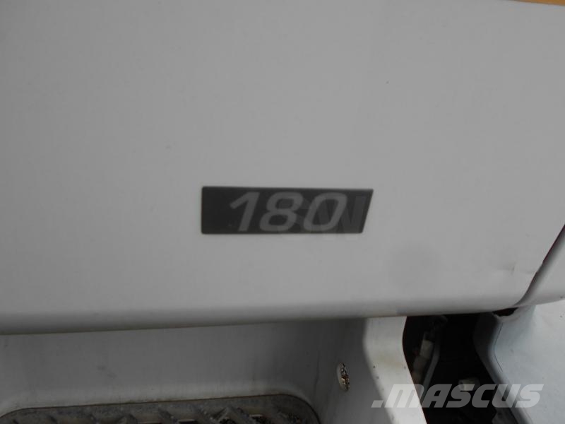 Renault Midlum 180 شاحنات أخرى