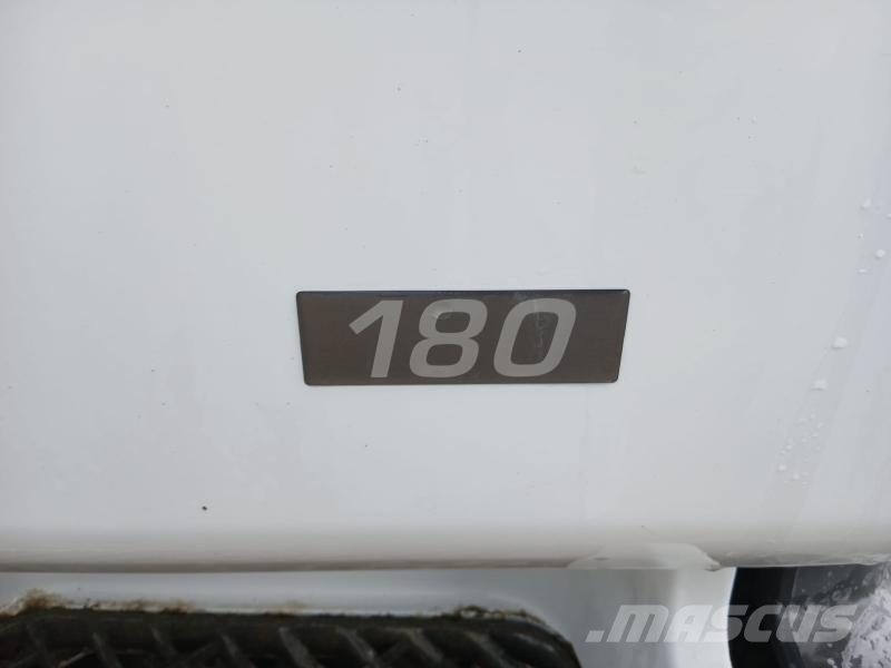 Renault Midlum 180 Van Body Trucks