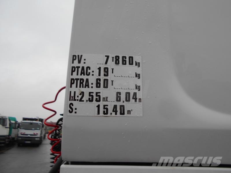 Renault Premium Lander 450 Tractor Units