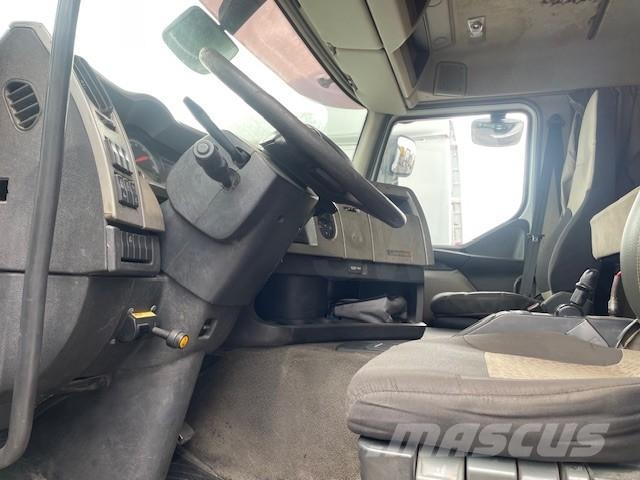 Renault Premium Lander 450 DXI وحدات الجر