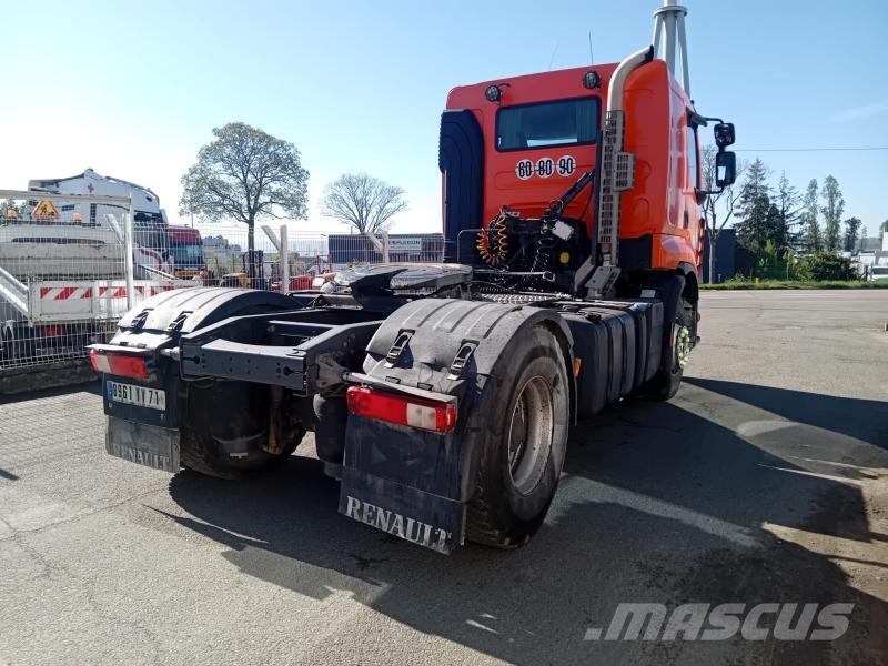 Renault Premium Lander Prime Movers