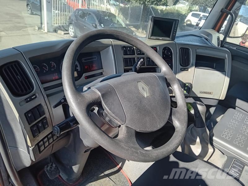 Renault Premium Lander Prime Movers