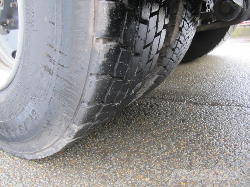 Renault Premium Lander 460 DXI 牵引车
