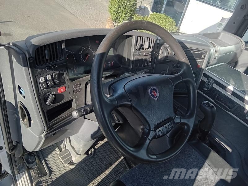 Scania P 380 덤프 트럭