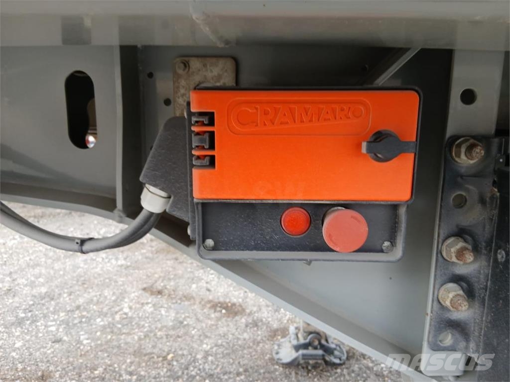 Schmitz Cargobull Non spécifié نصف مقطورات قلابة