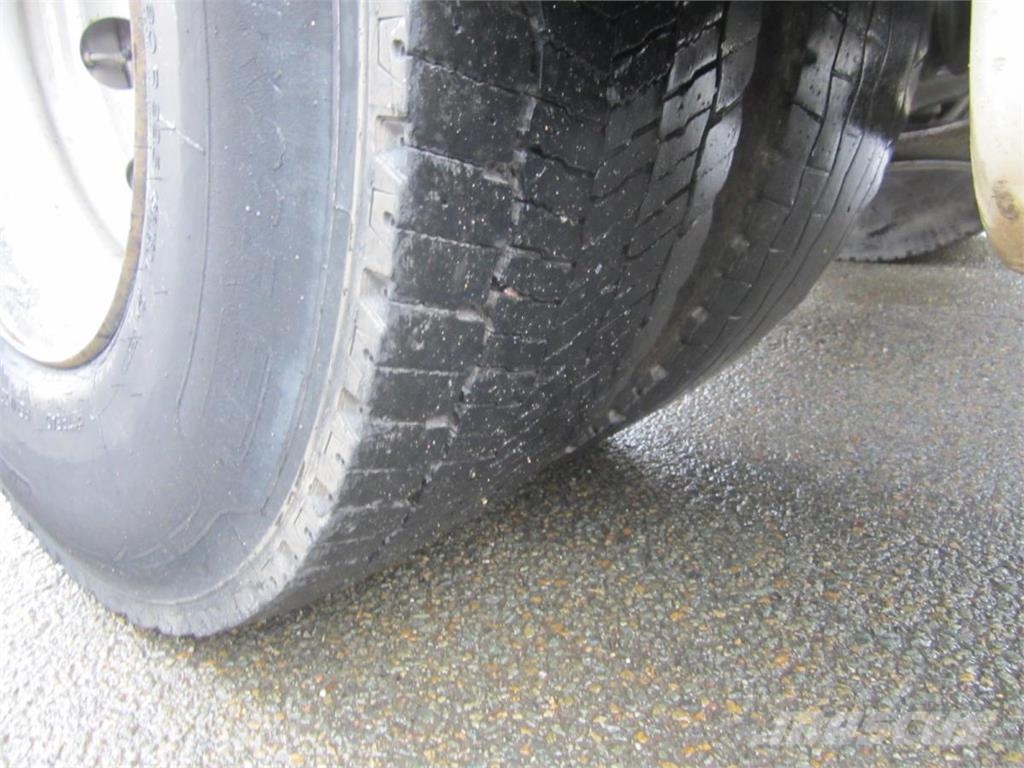 Volvo FH 440 وحدات الجر