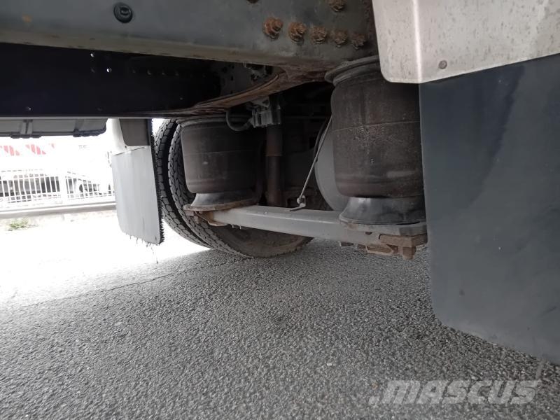 Volvo FL 240 Furgons