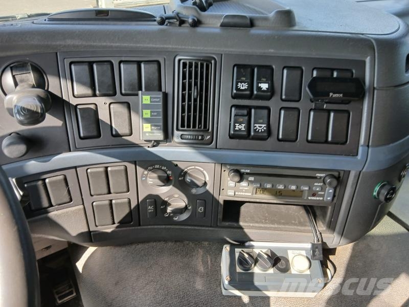 Volvo FM 440 ダンプ