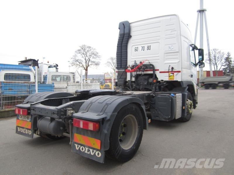 Volvo FM 450 牵引车