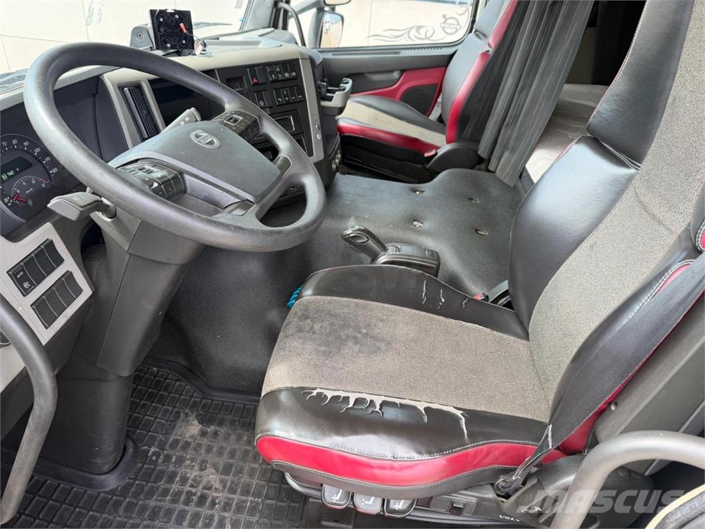 Volvo FM 460 트랙터 유닛