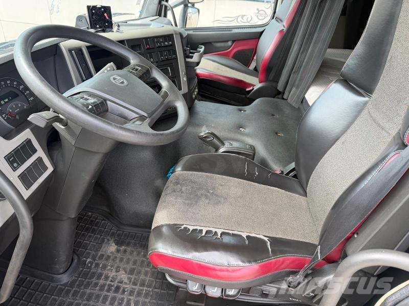 Volvo FM 460 وحدات الجر