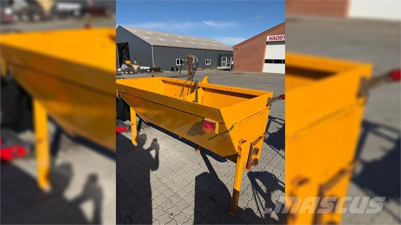 Hydromann Valseudlægger 2M Sand and salt spreaders