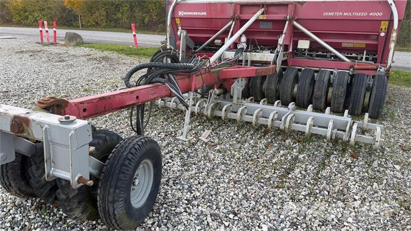 Kongskilde DEMETER MULTISEED 4000 Drillmaschinen