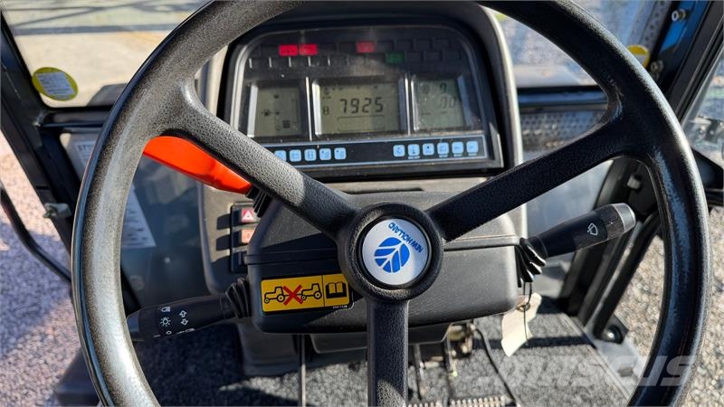 New Holland TM155 Super Steere 曳引機