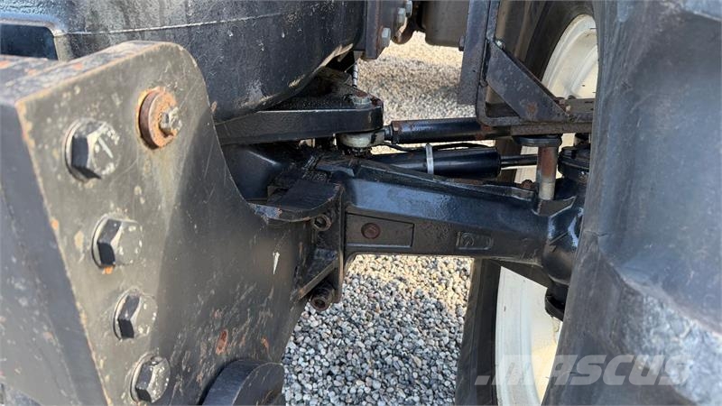 New Holland TM155 Super Steere 曳引機