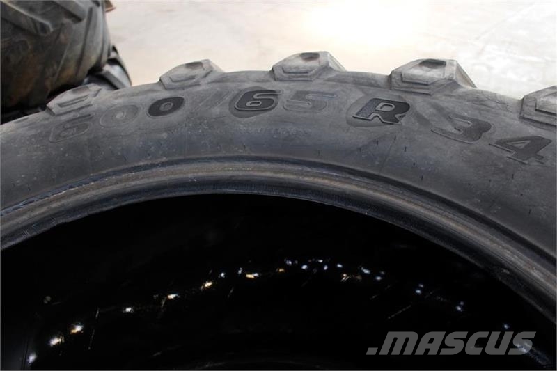 Pirelli 600/65X34 Riepas, riteņi un diski