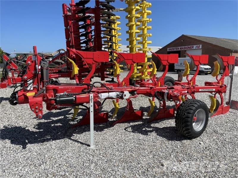 Pöttinger Servo 45M Plus Nova 5F. Leasing fra kr 2.899,- pr  双向犁