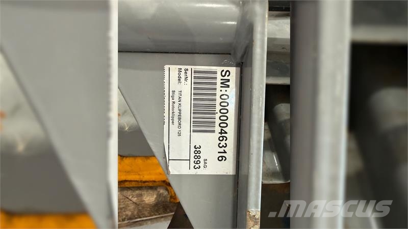 Stiga Titan 125 cm klippebor ركوب الحشائش