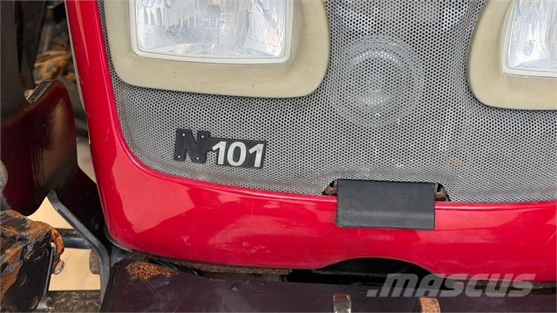 Valtra N101 HITECH Traktorer