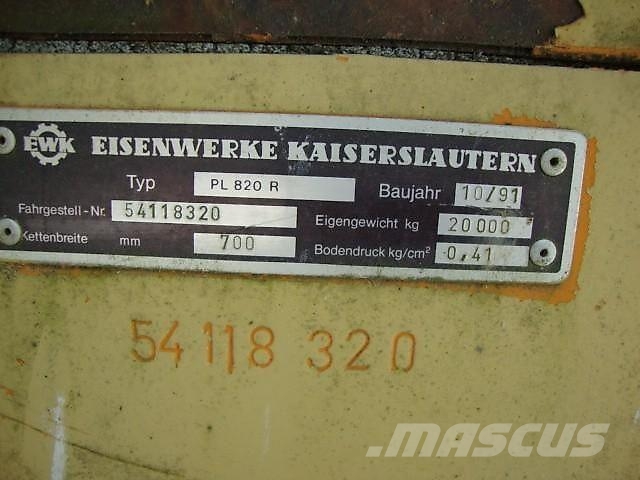 EWK PLR820R Teleskopbagger حفارات زحافة