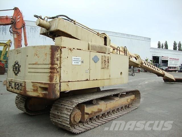 EWK PLR820R Teleskopbagger حفارات زحافة