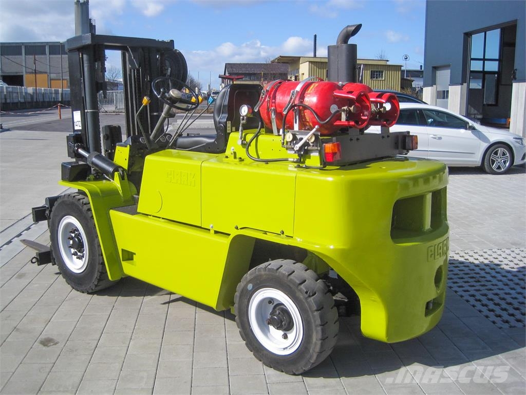 Clark C500 Y100 Gāzes autoiekrāvēji (LPG)