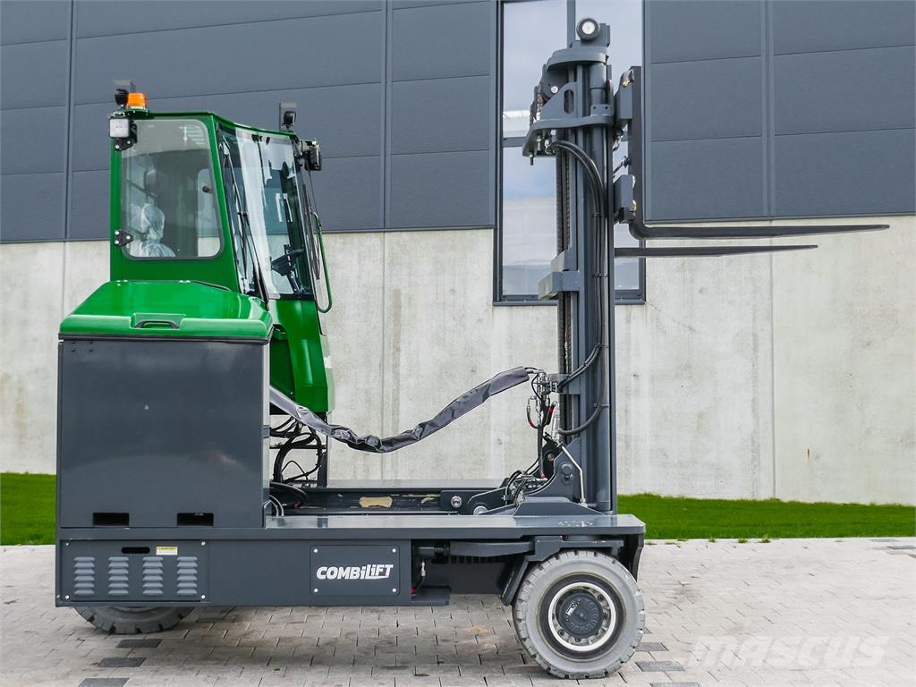 Combilift C 5500 XLE شاحنة المناولة رباعية الاتجاهات