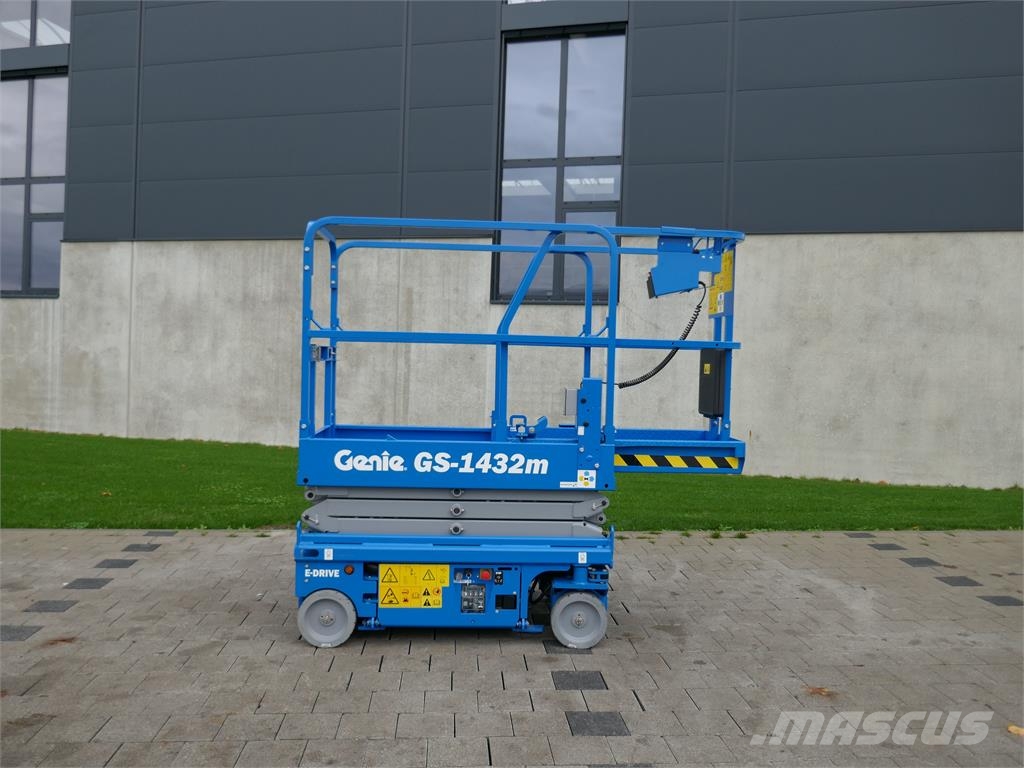 Genie GS 1432m E-Drive Škarjaste dvižne ploščadi