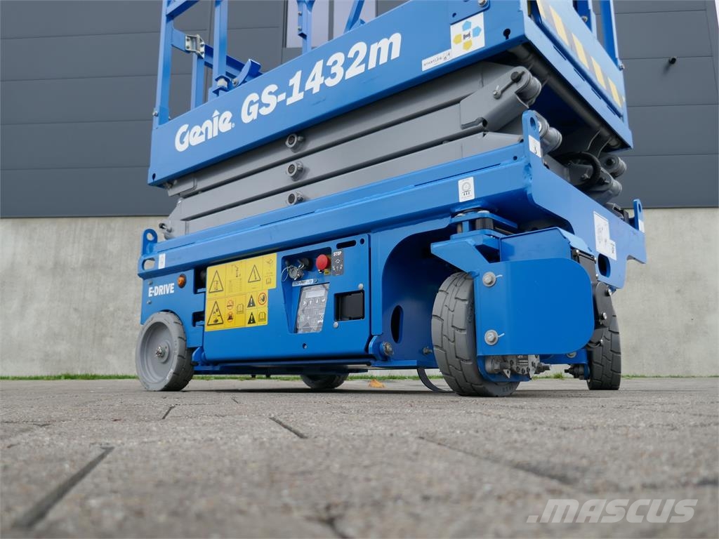 Genie GS 1432m E-Drive Škarjaste dvižne ploščadi