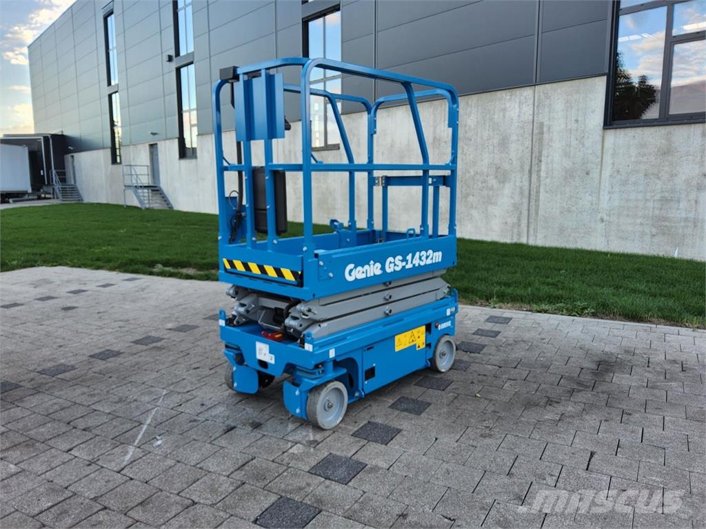 Genie GS 1432m E-Drive Saksilavat