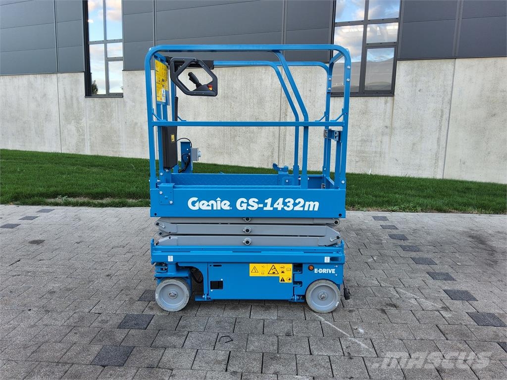 Genie GS 1432m E-Drive Saksilavat