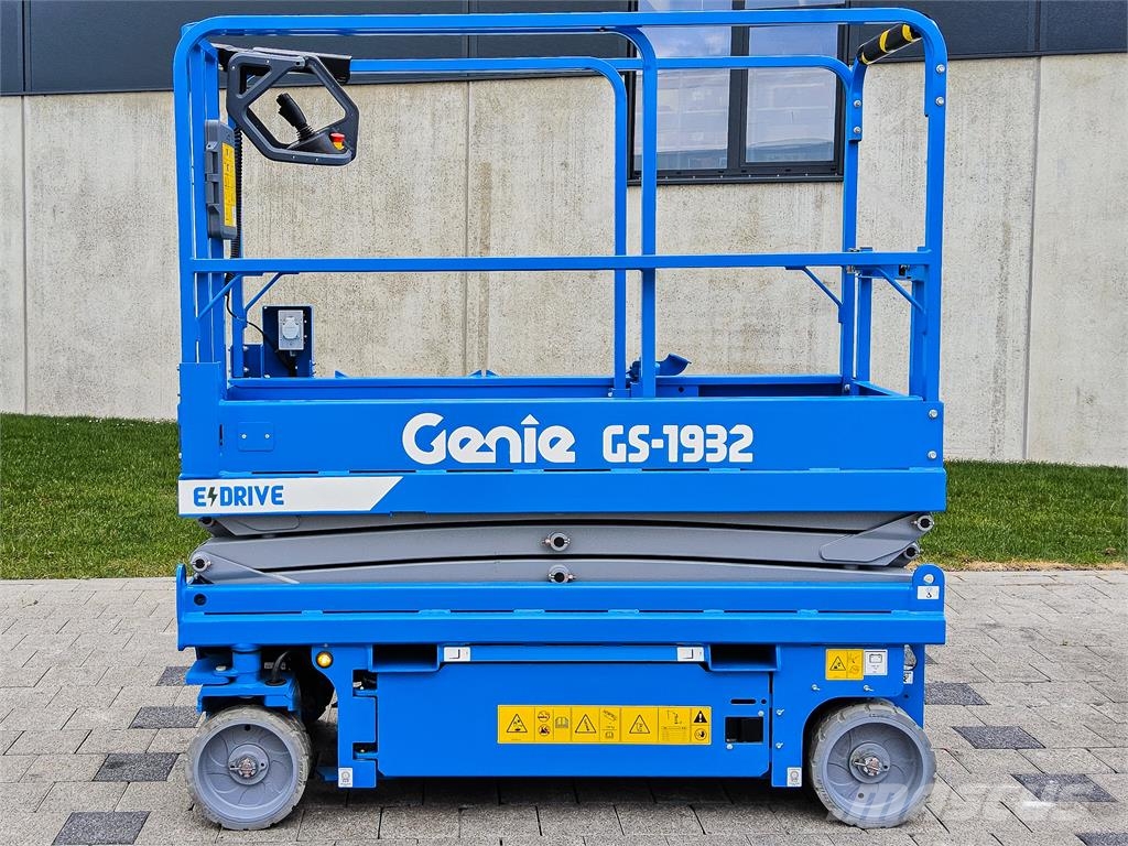 Genie GS 1932 Scissor lifts