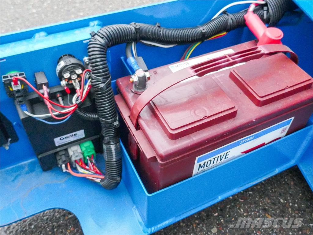 Genie GS-1932m E-Drive 剪叉式升降机
