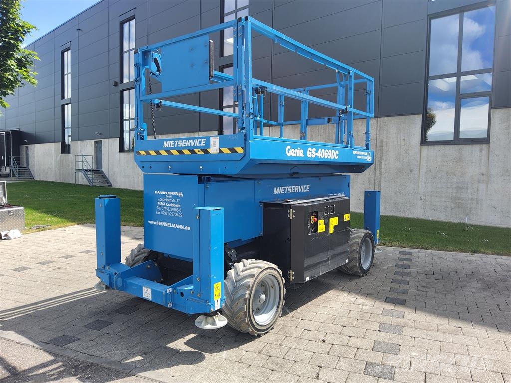 Genie GS 4069 DC Elevadores de tesoura