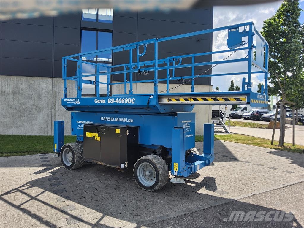 Genie GS 4069 DC Elevadores de tesoura