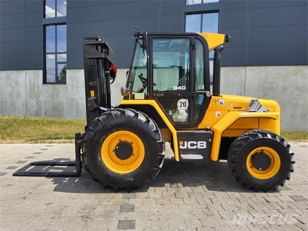 JCB 940-4 SV Tereptargonca