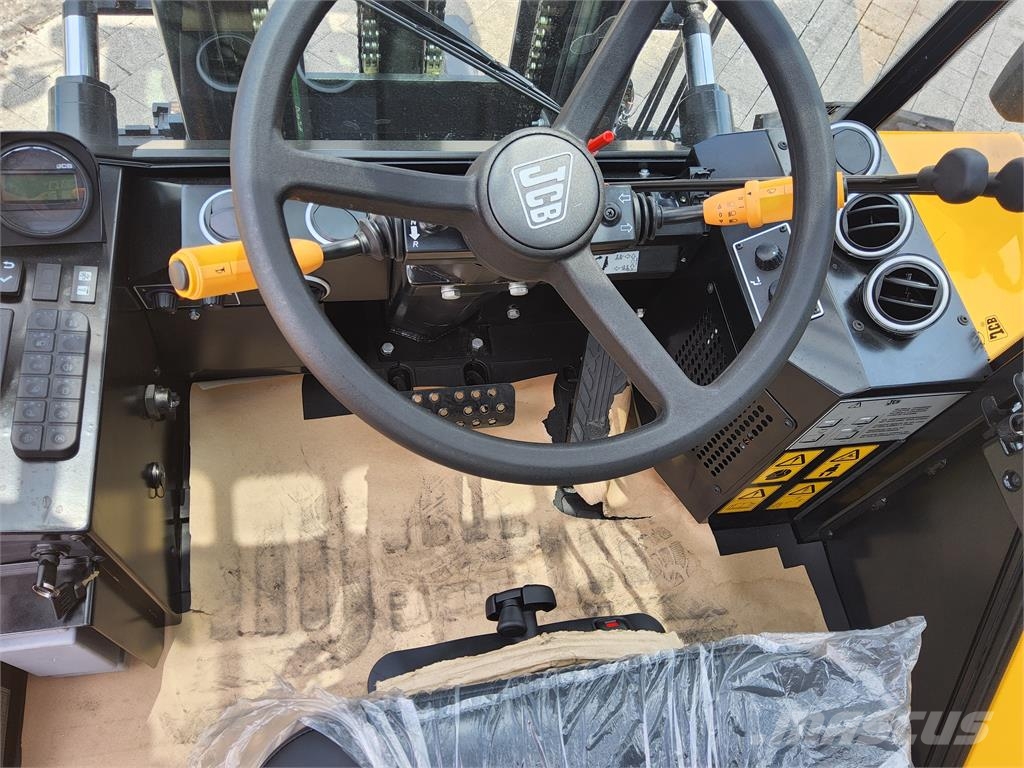 JCB 940-4 SV Montacargas todo terreno
