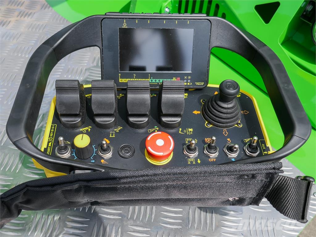 JMG MC 100S Druga dvigala/žerjavi