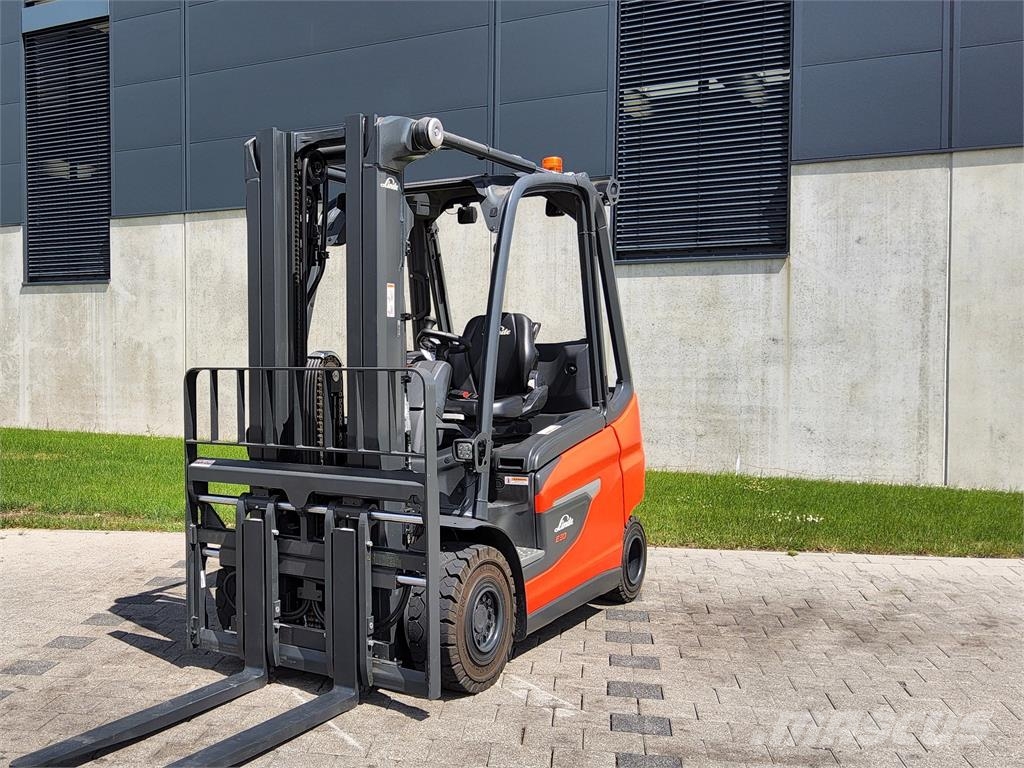 Linde E 30 Sähkötrukit