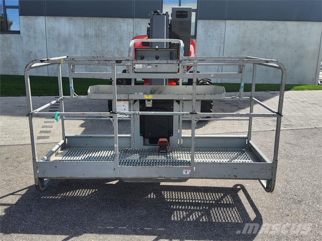 Manitou 160 ATJ Plus Kĺbové plošiny