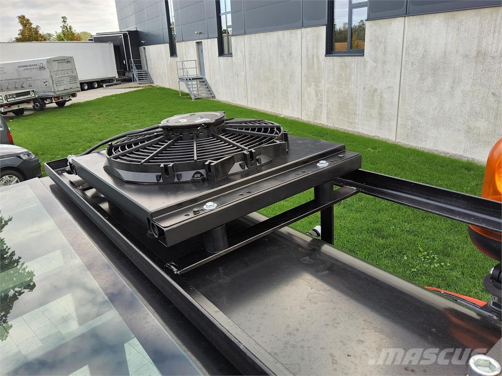 Manitou M 50-4 D ラフターテレントラック