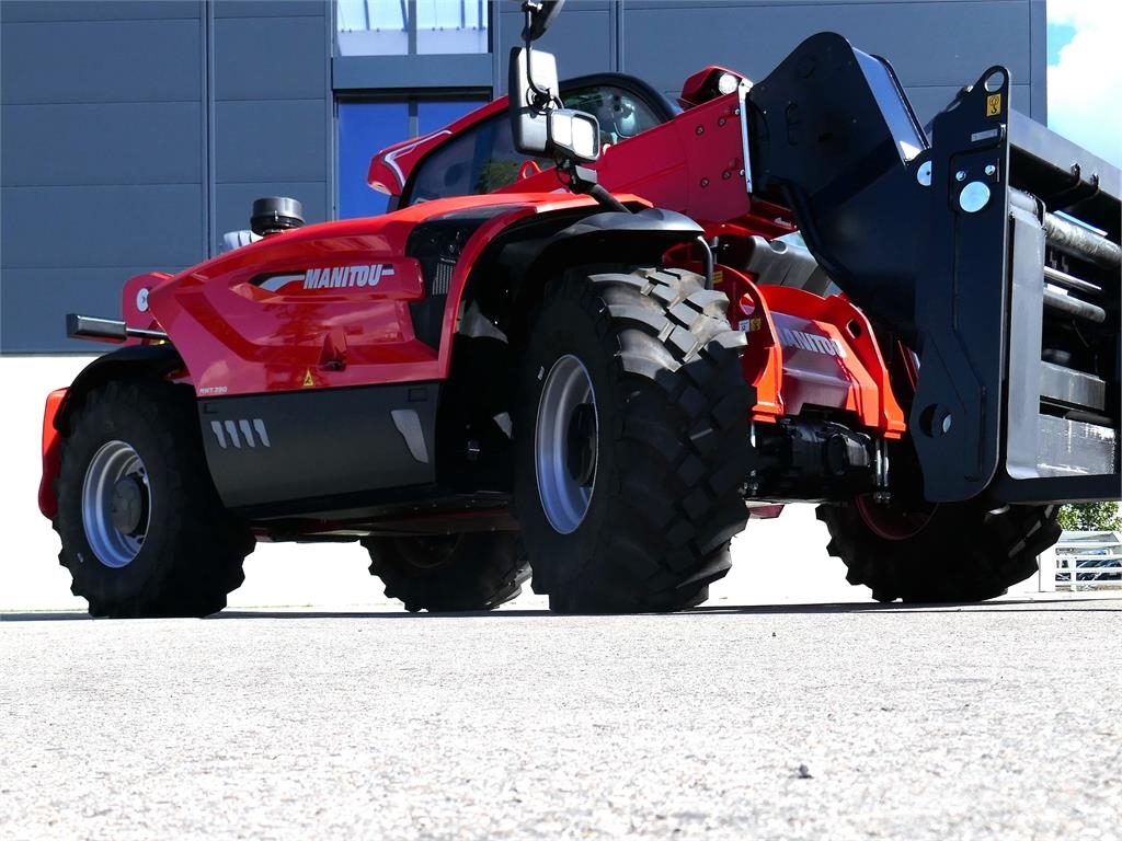Manitou MHT 790 مناولات متداخلة