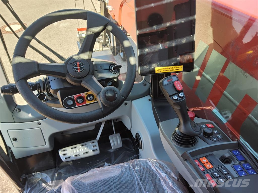 Manitou MRT 3060 مناولات متداخلة