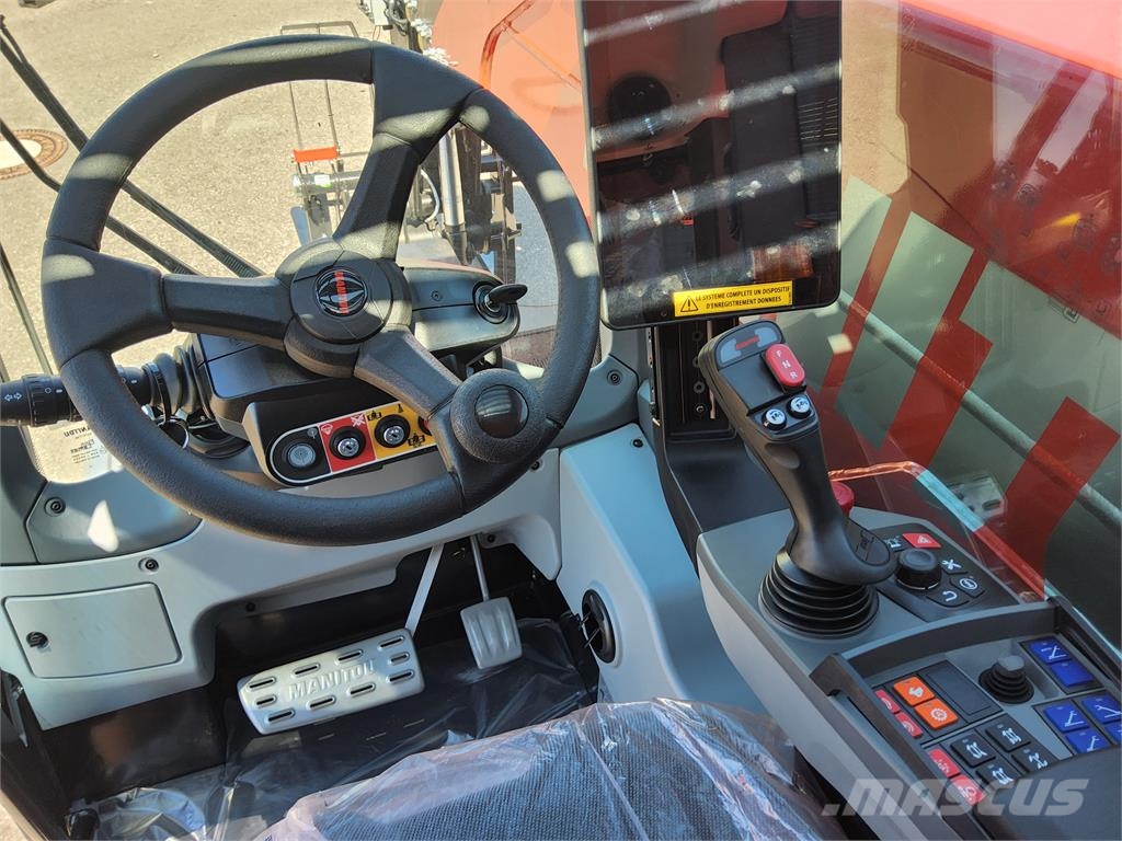 Manitou MRT 3060 مناولات متداخلة