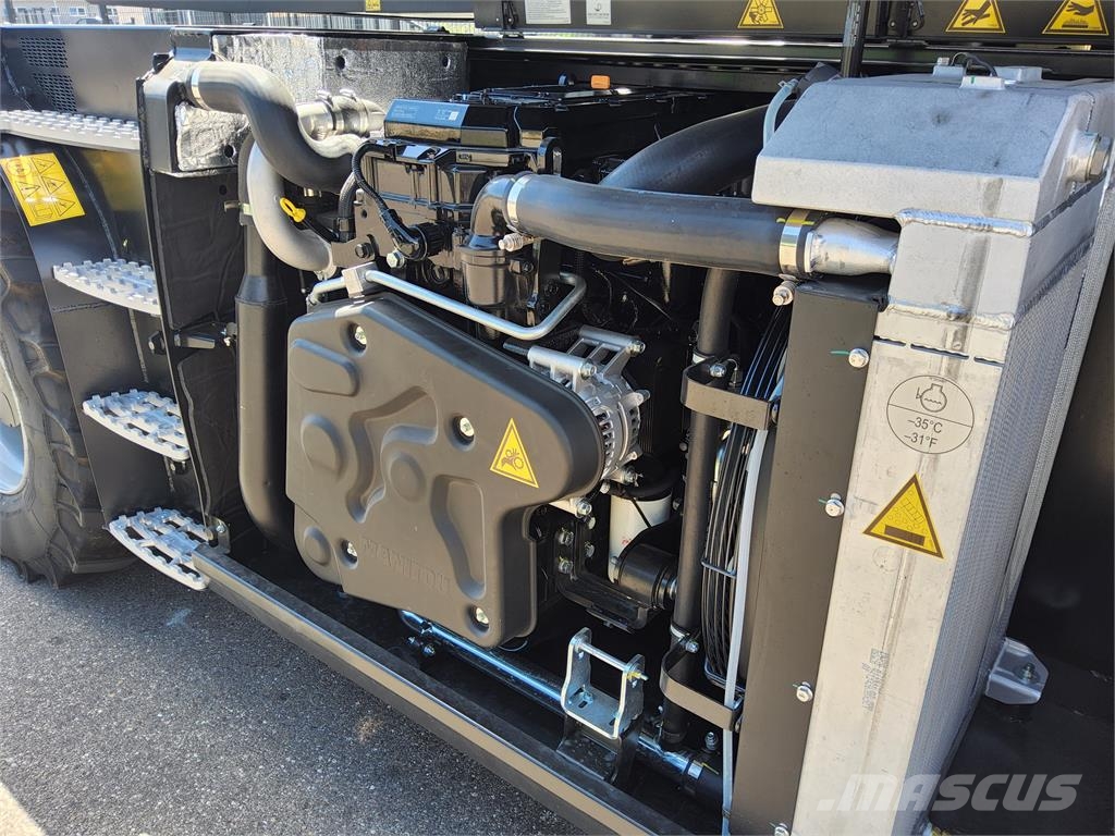 Manitou MRT 3060 مناولات متداخلة