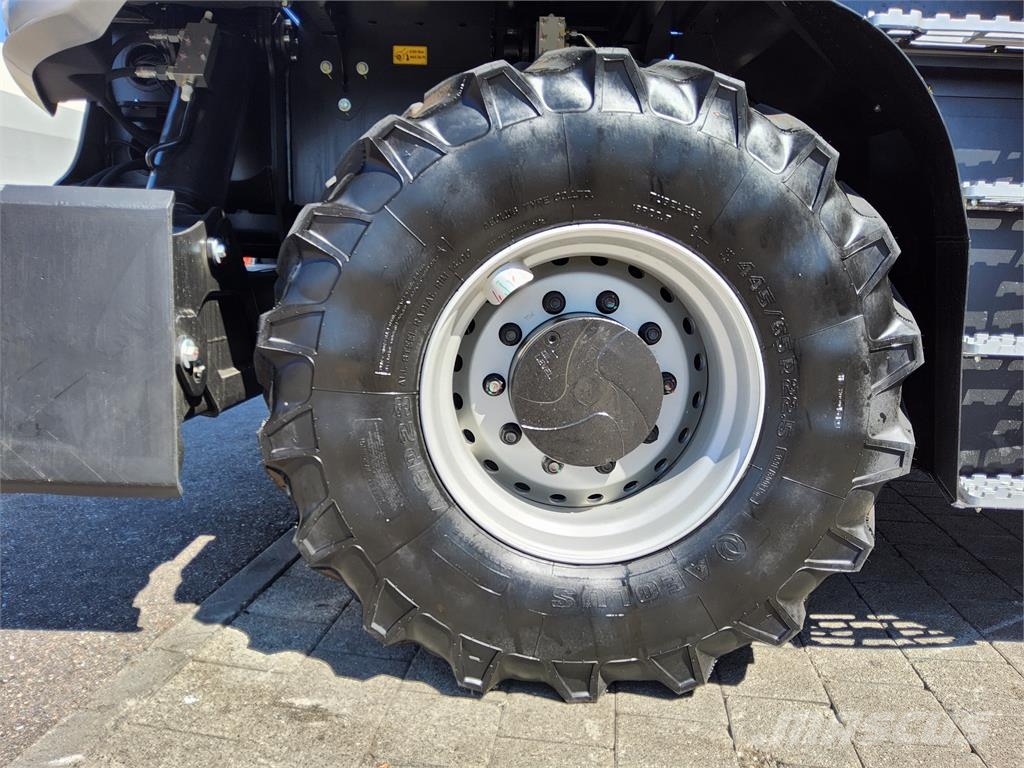 Manitou MRT 3060 مناولات متداخلة