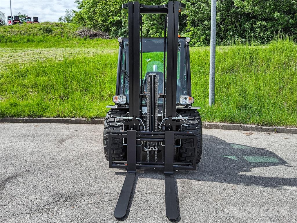 Manitou MSI 35D ST5 S1 Geländestapler