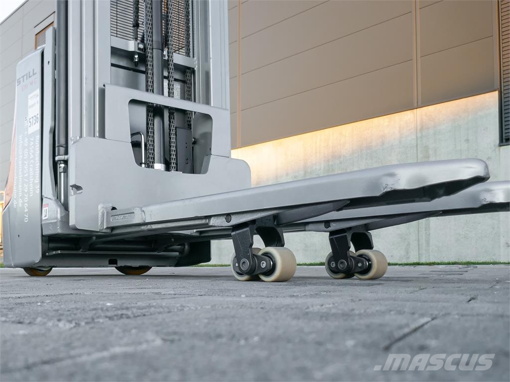 Still EXV 14i Pedestrian stacker