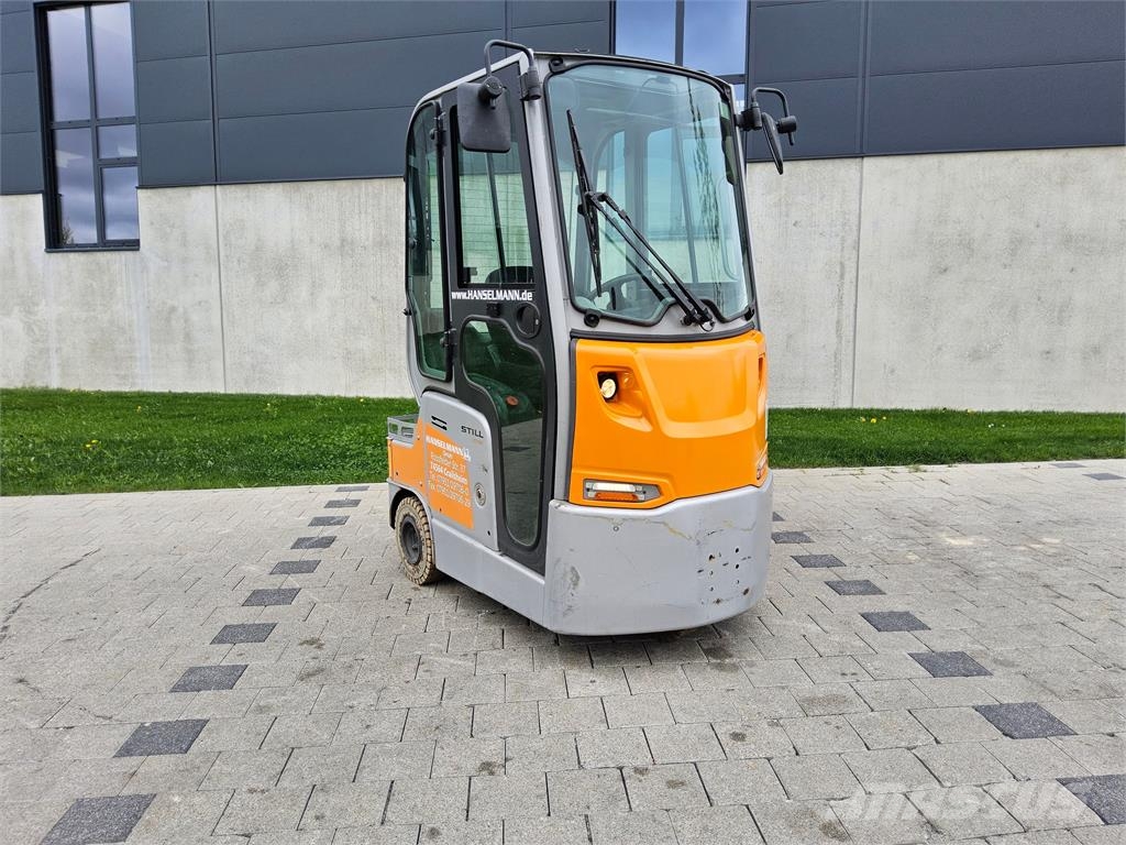 Still LTX80 Chariot remorqueur
